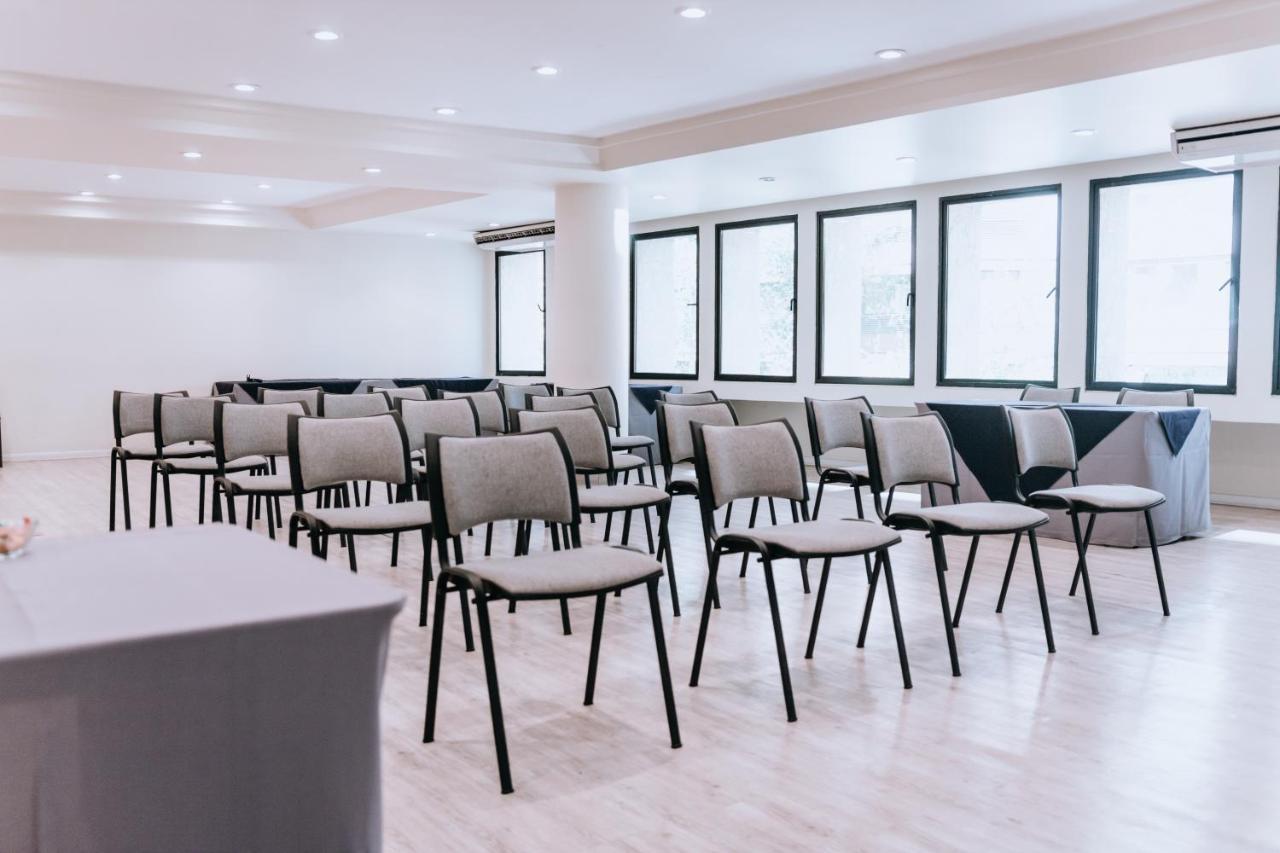 Hotel Diego De Velazquez Santiago Ngoại thất bức ảnh