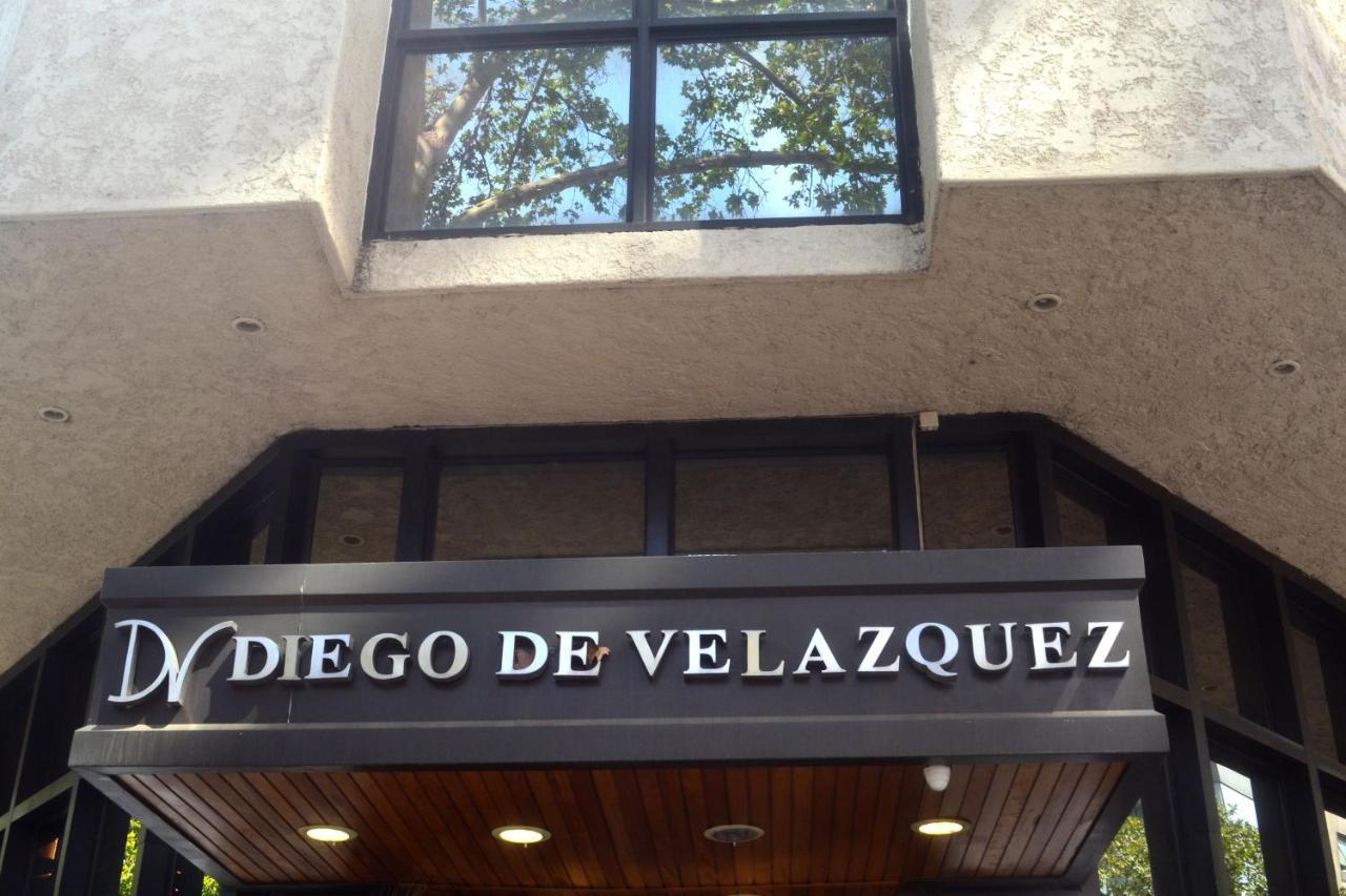 Hotel Diego De Velazquez Santiago Ngoại thất bức ảnh