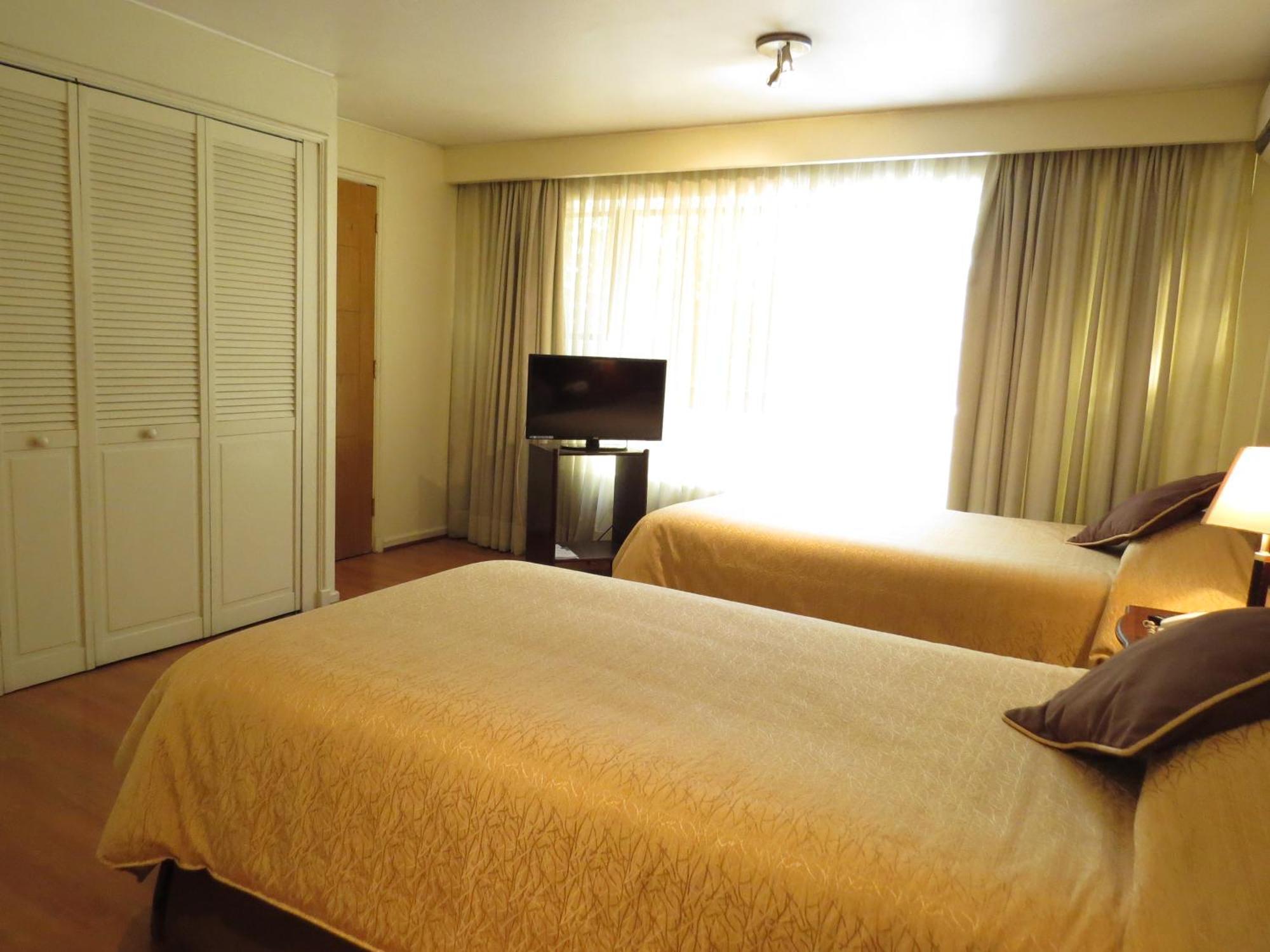 Hotel Diego De Velazquez Santiago Phòng bức ảnh